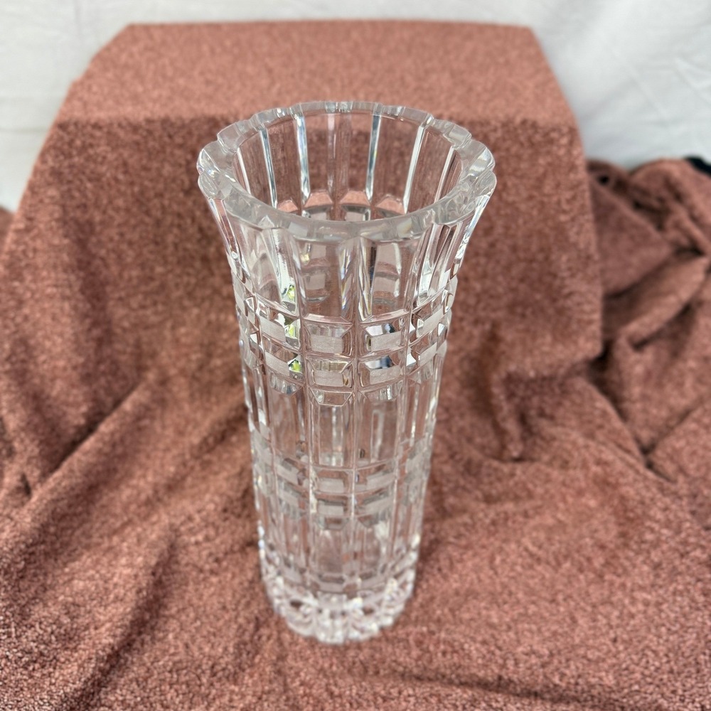 Vintage 1970s Cut Crystal Vase 10 1/4" Gusevskoy Crystal U.S.S.R. - Picture 8 of 8